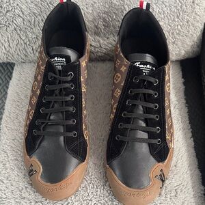 Men's Black and Brown Sneakers